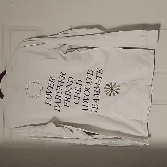 Woman Long Sleeved Tee - Picture 4 of 4